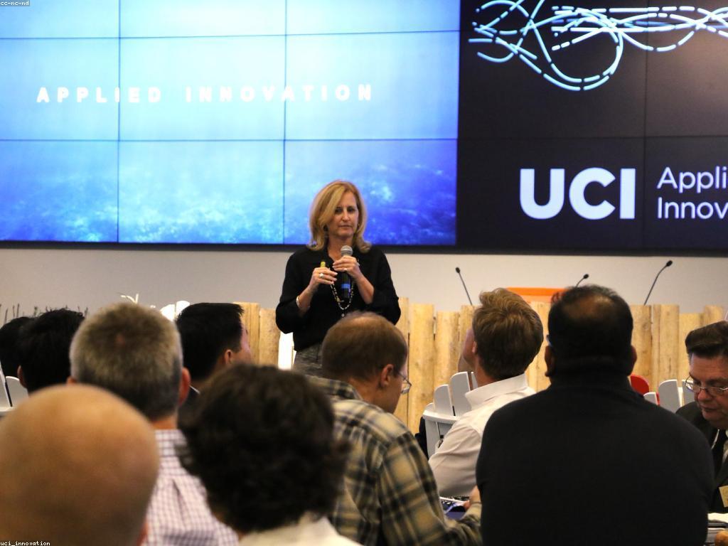 អុបទិច និង យុទ្ធសាស្ត្រ: ការយល់ដឹងអំពីបច្ចេកវិទ្យានិងការអភិវឌ្ឍន៍