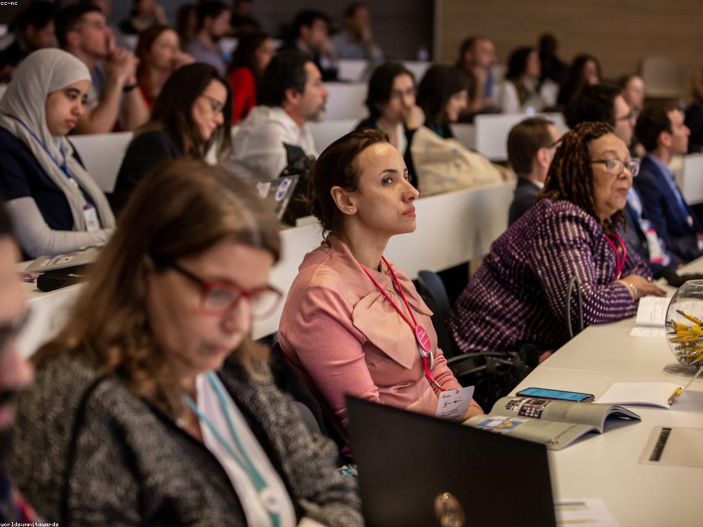 វិភាគព័ត៌មាន និង ព្រឹត្តិការណ៍សំខាន់ៗនៅក្នុងសង្គម