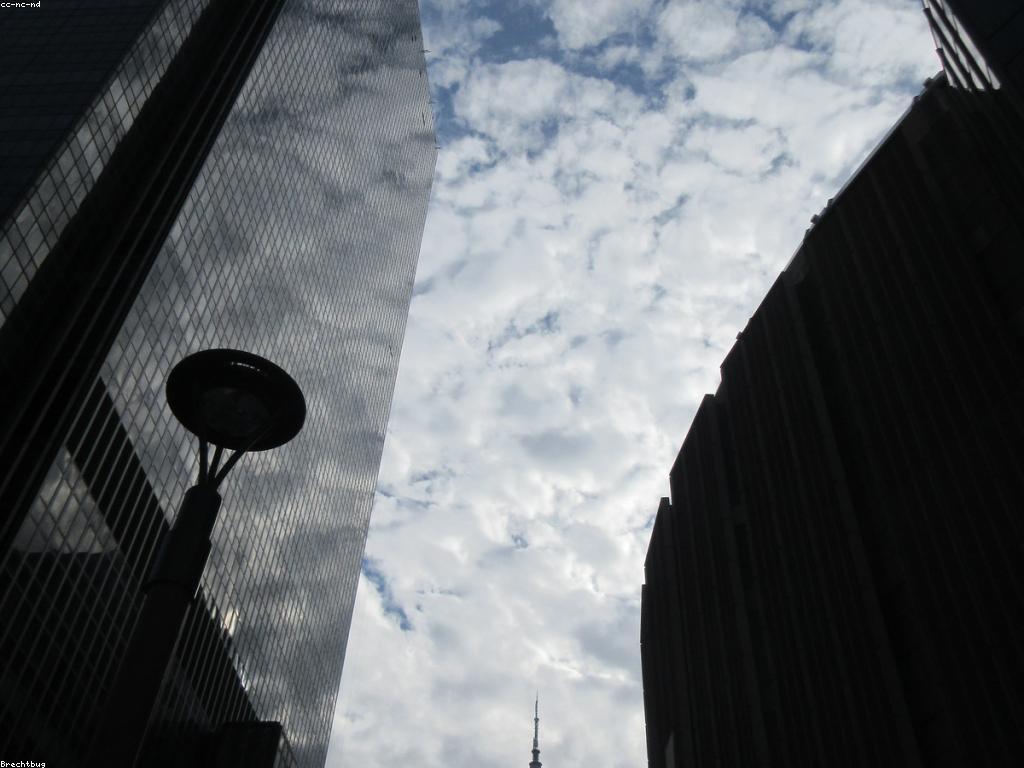 វិភាគព័ត៌មាន និង ព្រឹត្តិការណ៍សំខាន់ៗនៅក្នុងសង្គម