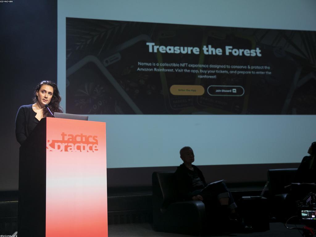 យុទ្ធសាស្ត្រប្រកួតប្រជែងក្នុងអុបទិច