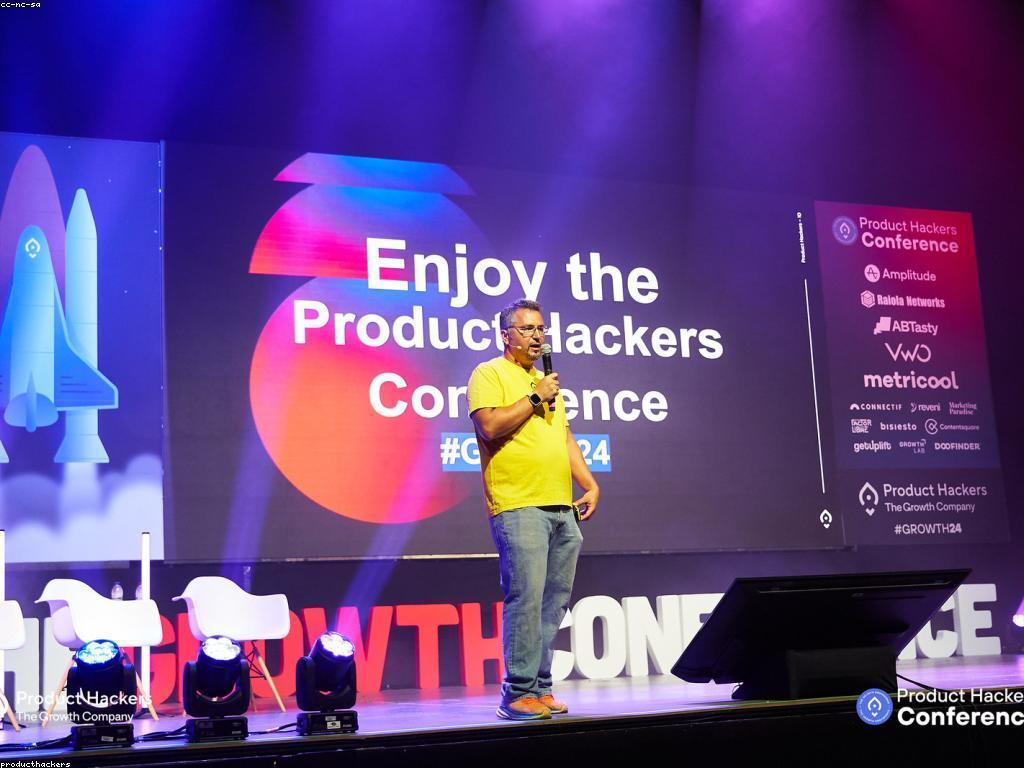 អុបទិច និង យុទ្ធសាស្ត្រ: ការបង្កើនប្រសិទ្ធភាពក្នុងការផ្សព្វផ្សាយបណ្តាញ